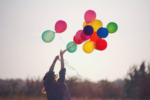 balloon-freedom-girl